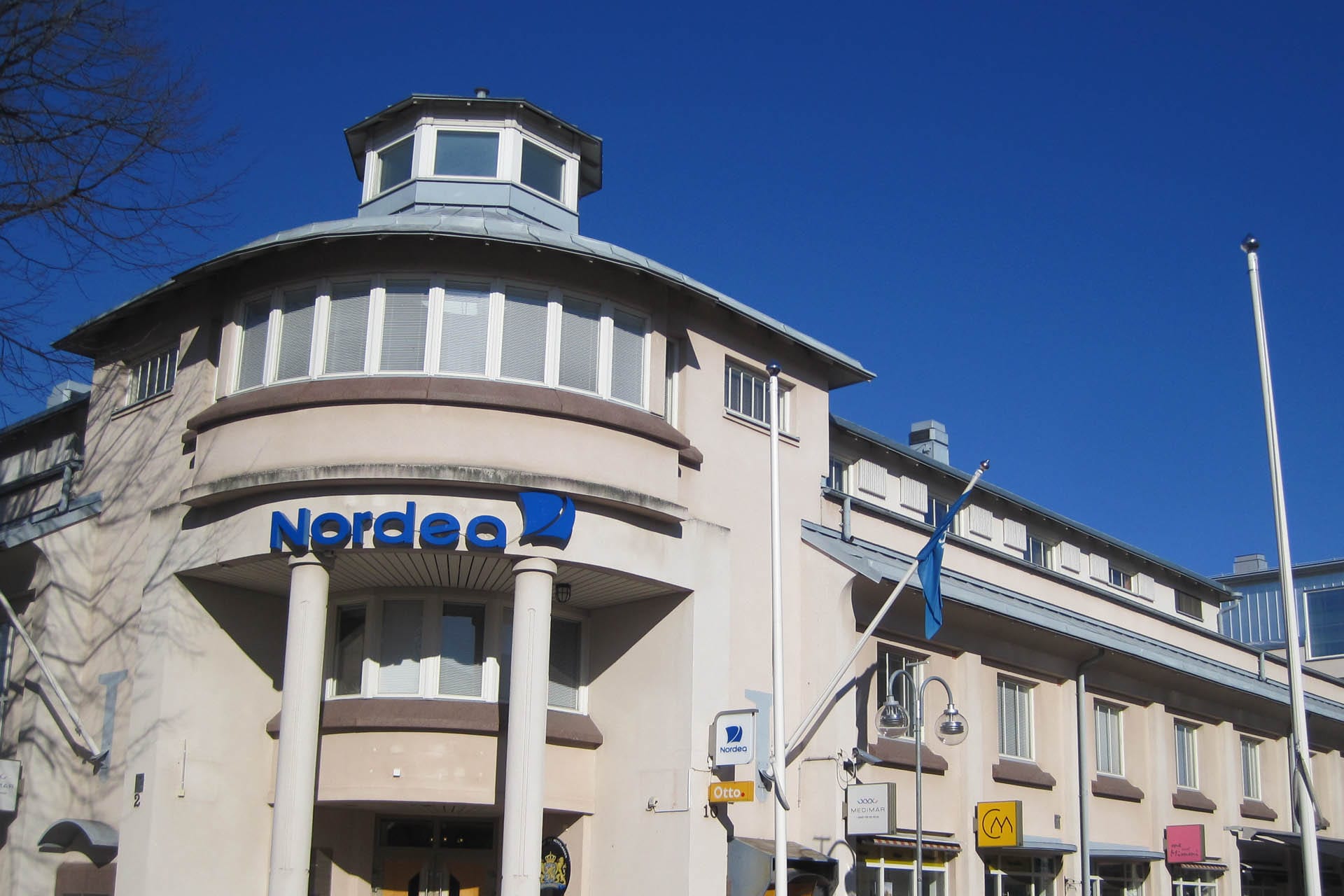 nordea under investigation for money laundering